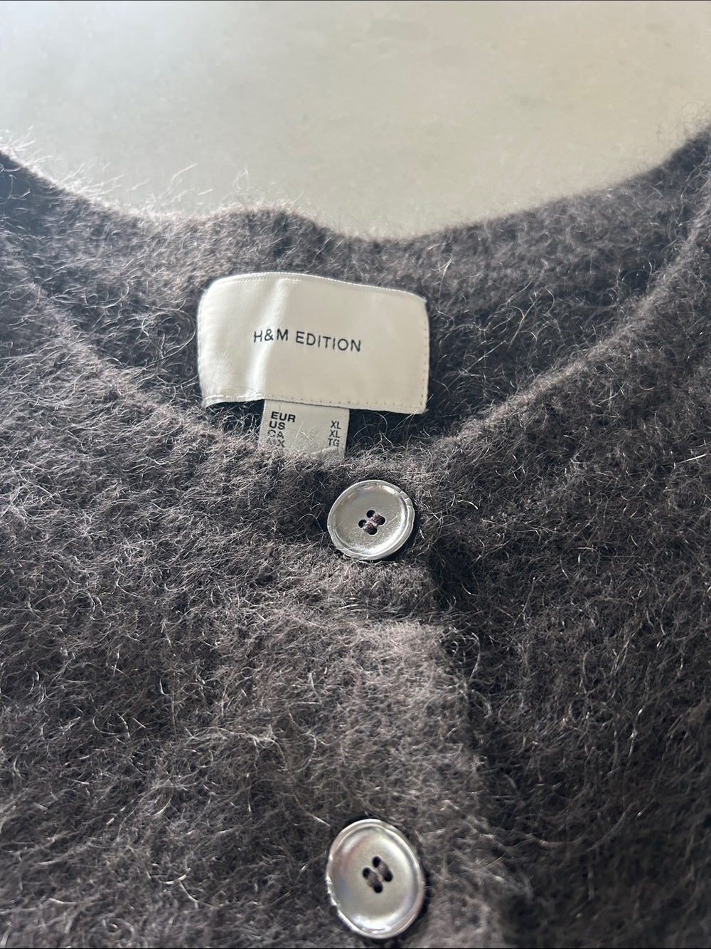 Women ‘s Mohair-Blend Cardigan